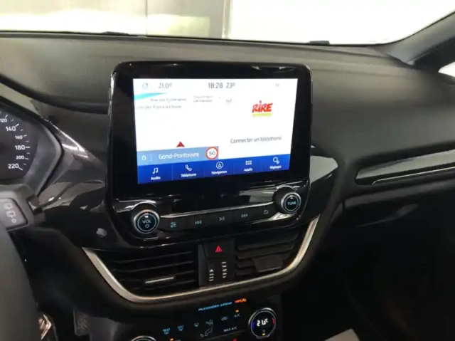 Ford Fiesta active 1.0 ecoboost 95ch — photo 4
