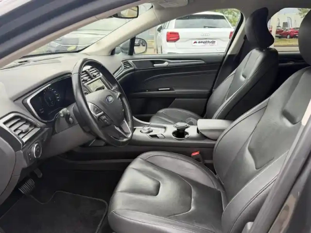 Ford Mondeo 2.0 ecoblue 150ch titanium business bva 5p — photo 10