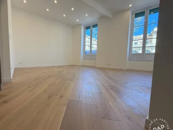 Appartement 4 pièces 77 m²