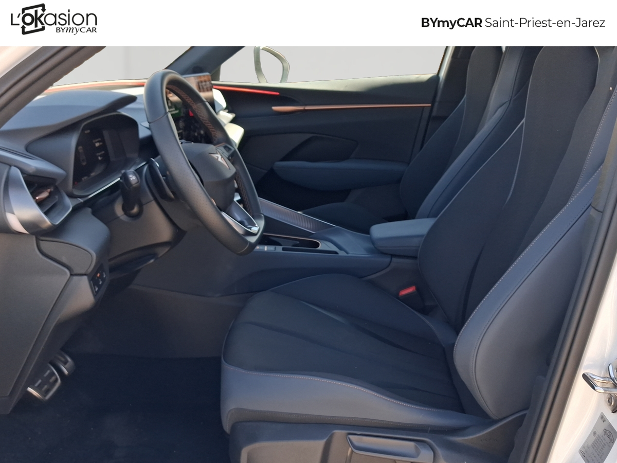 Cupra Terramar 1.5 eTSI Hybrid 150 ch DSG7 — photo 12
