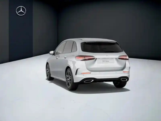 Mercedes Classe B 200 d amg line — photo 25
