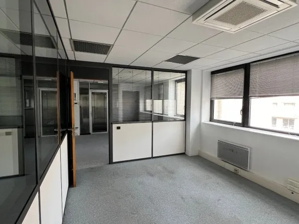 BOULOGNE BILLANCOURT - LOCATION BUREAUX 169 M²
