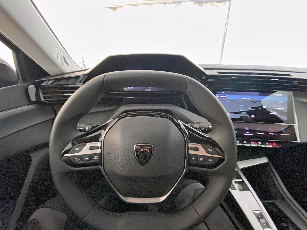 Peugeot 308 sw hybrid 145 e-dcs6 allure — photo 12