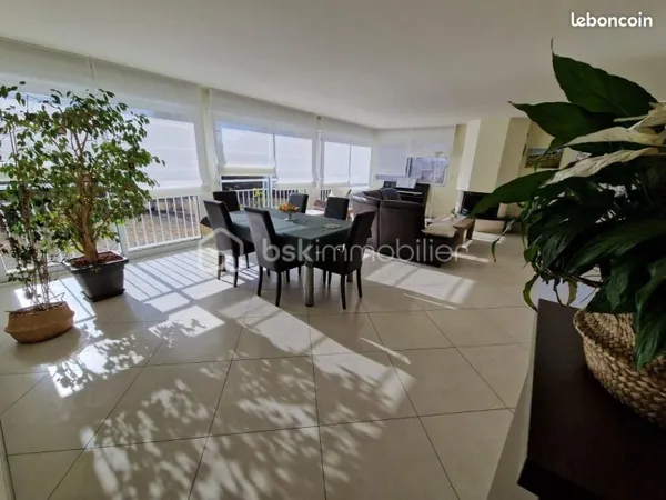 Maison de village 9 pièces 240 m²