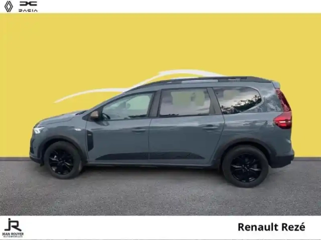 Dacia Jogger 1.0 tce 110ch extreme 7 places -24 — photo 10