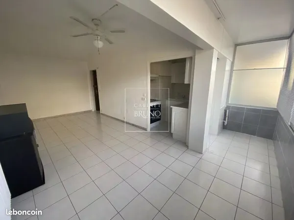 Appartement 1 pièce 31 m²