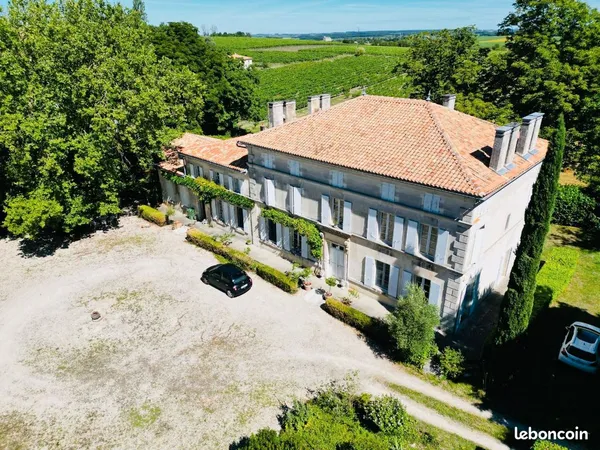 Maison bourgeoise de caractère - Moulidars