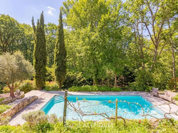 Maison d'architecte avec piscine et parc boisé à Aussonne