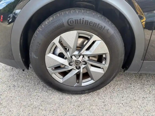 Peugeot 408 phev 180 e-eat8 allure — photo 15