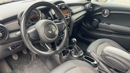 Mini One 1.2 102 - Hatch – 2016 – 126356 km – Essence – Boîte Manuelle — photo 20