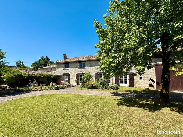 Propriété 10 pièces 252 m²