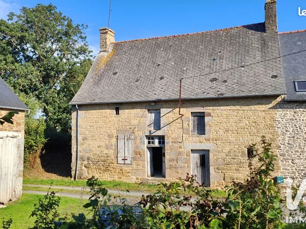 Longère 4 pièces 140 m²