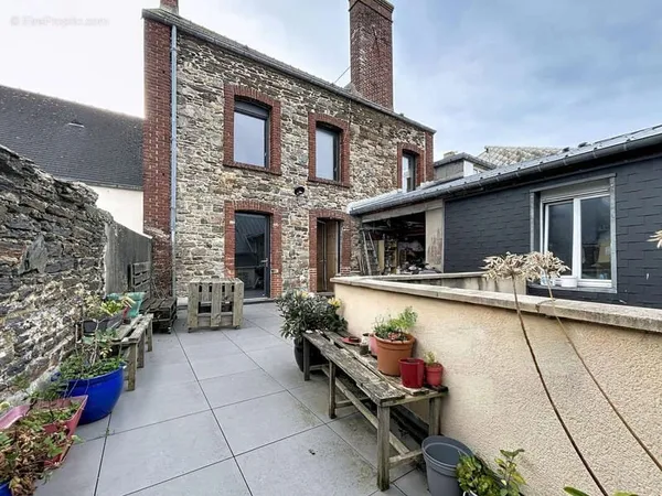 Grand appartement au coeur de Carteret 118 m2 avec terrasse