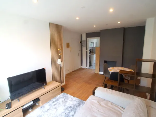 Propose Colocation rénovée - 2 chambres dispo Compiègne