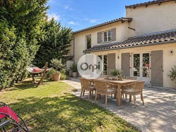 Maison 5 pièces 130 m²