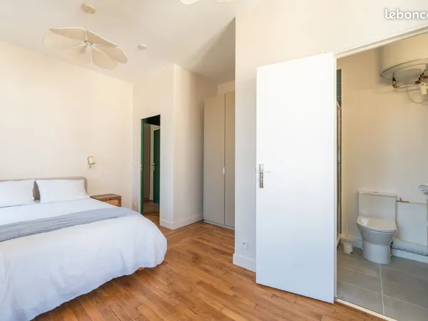 Suite privative dans maison en coliving
