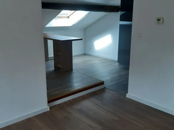 T3 duplex au 1er étage dans une petite copropriété calme