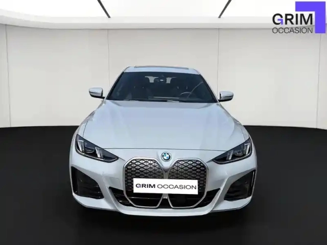 Bmw I4 edrive40 — photo 18