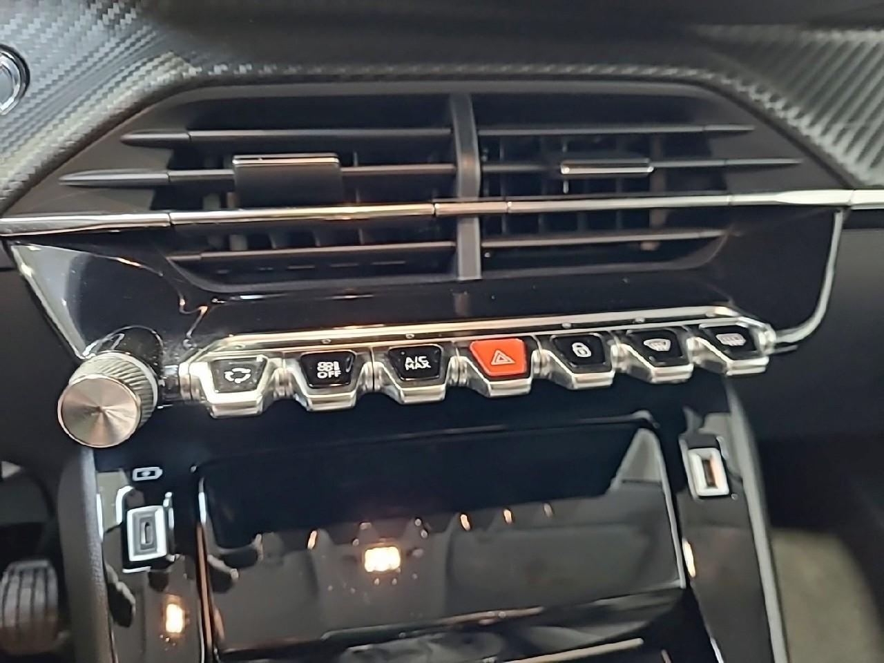Peugeot 208 puretech 100 s&s bvm6 allure — photo 18