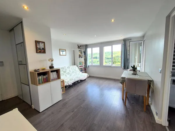 Appartement 4 pièces 56 m²