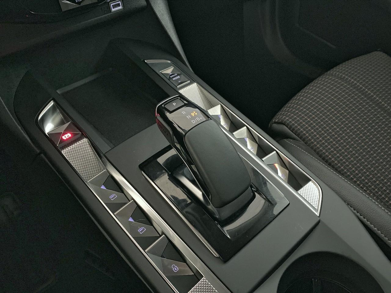Ds Ds 3 e-tense edition france — photo 18