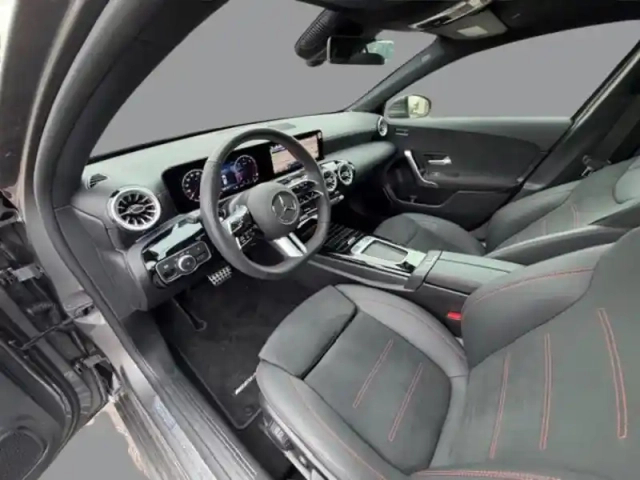 Mercedes Classe A 200 d amg line — photo 11