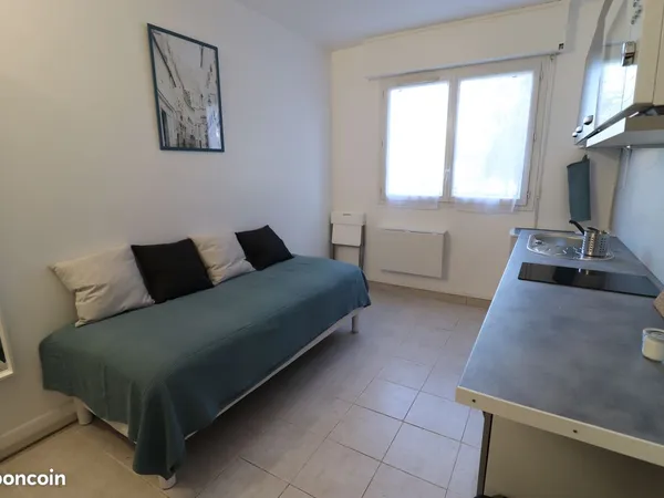 Studio meublé