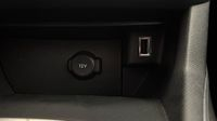 Peugeot 308 1.2 PureTech 130ch E6.3 S&S Allure — photo 30