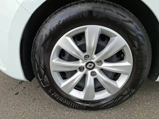 Renault Clio sce 65 — photo 1