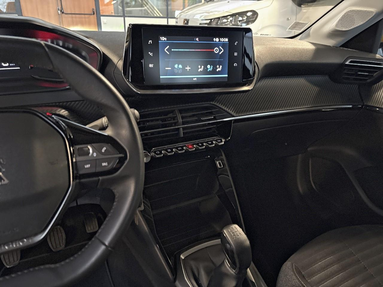 Peugeot 208 puretech 75 s&s bvm5 style — photo 14