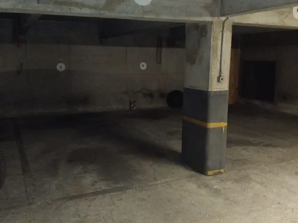 Location Parking Privé - Métro Pasteur (Paris 15) - Sécurisé