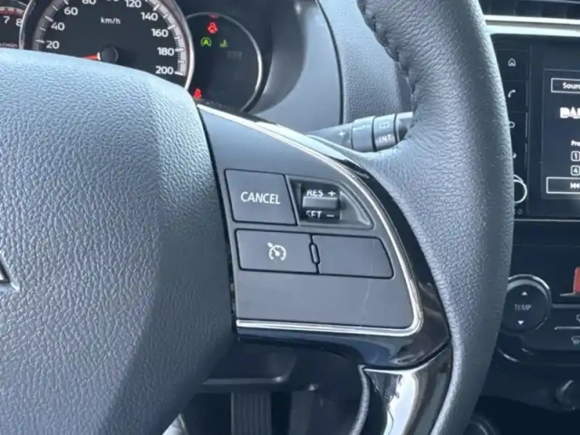 Mitsubishi Space Star edition — photo 18