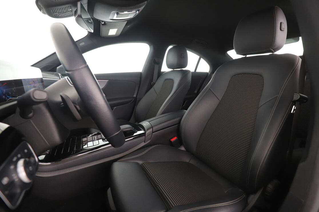 Mercedes-Benz CLA 180 Progressive Line 7G-DCT — photo 9