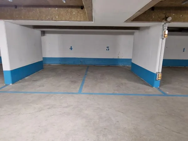 À louer - Place de parking en sous-sol sécurisé