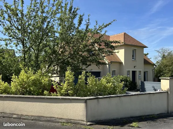 Maison 5 pièces 136 m²