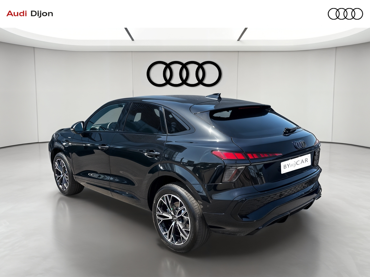 Audi Q3 Sportback e-hybrid 272 ch S tronic 6 — photo 3