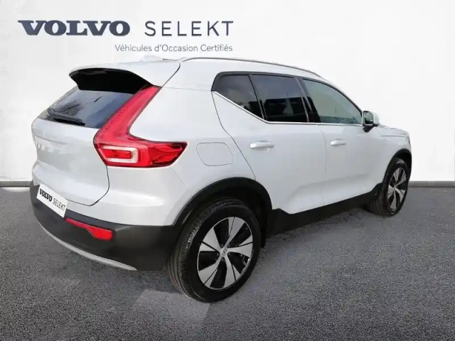 Volvo Xc40 t5 recharge 180+82 ch dct7 — photo 3