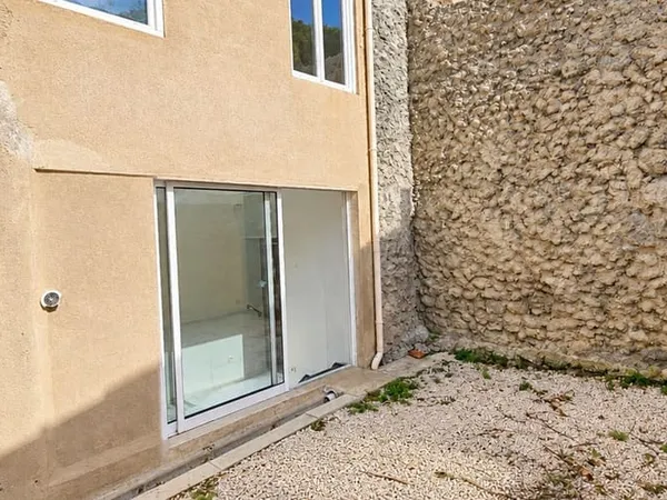 Immeuble de rapport 6 pièces 130 m²