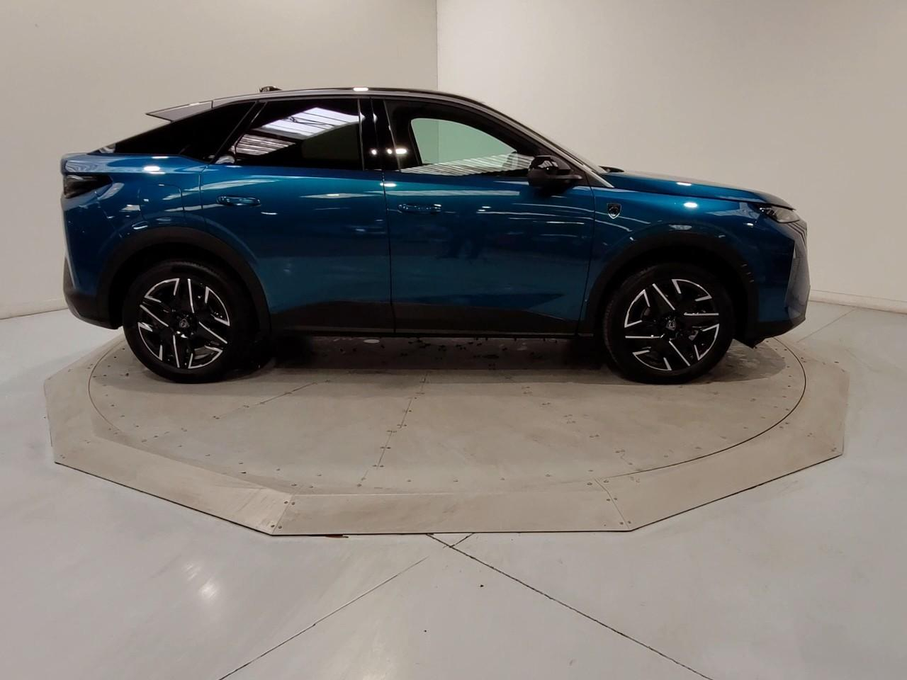 Peugeot 3008 hybrid 145 e-dcs6 gt — photo 6