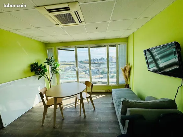 Location bureaux en face de la gare TGV