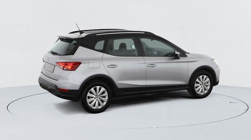 Seat Arona — photo 8