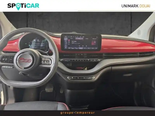 Fiat 500 c e 95ch (red) my23 — photo 9