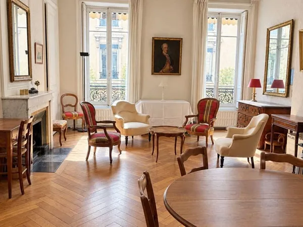 Appartement 3 pièces 104 m²
