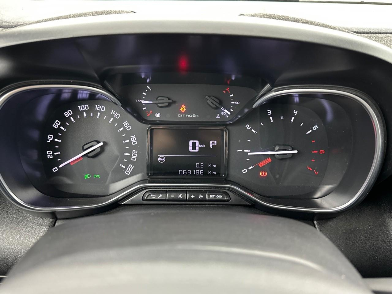 Citroën C3 Aircross puretech 130 s&s eat6 max — photo 21