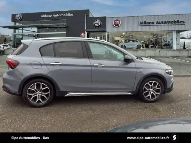 Fiat Tipo cross 1.0 firefly turbo 100 ch s&amp;s — photo 80
