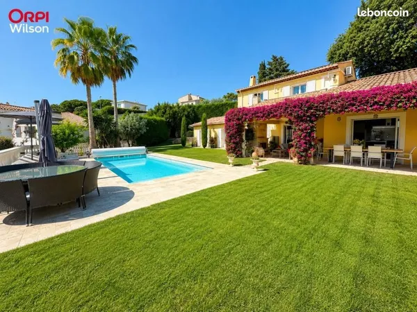 Maison 5 pièces 291 m²