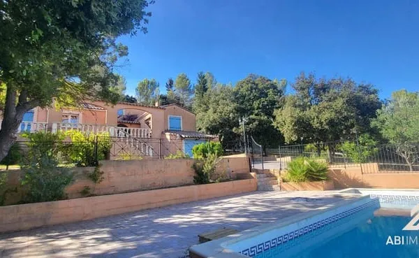 Maison 5 pièces 165 m²