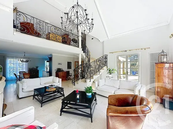 Maison 6 pièces 190 m²
