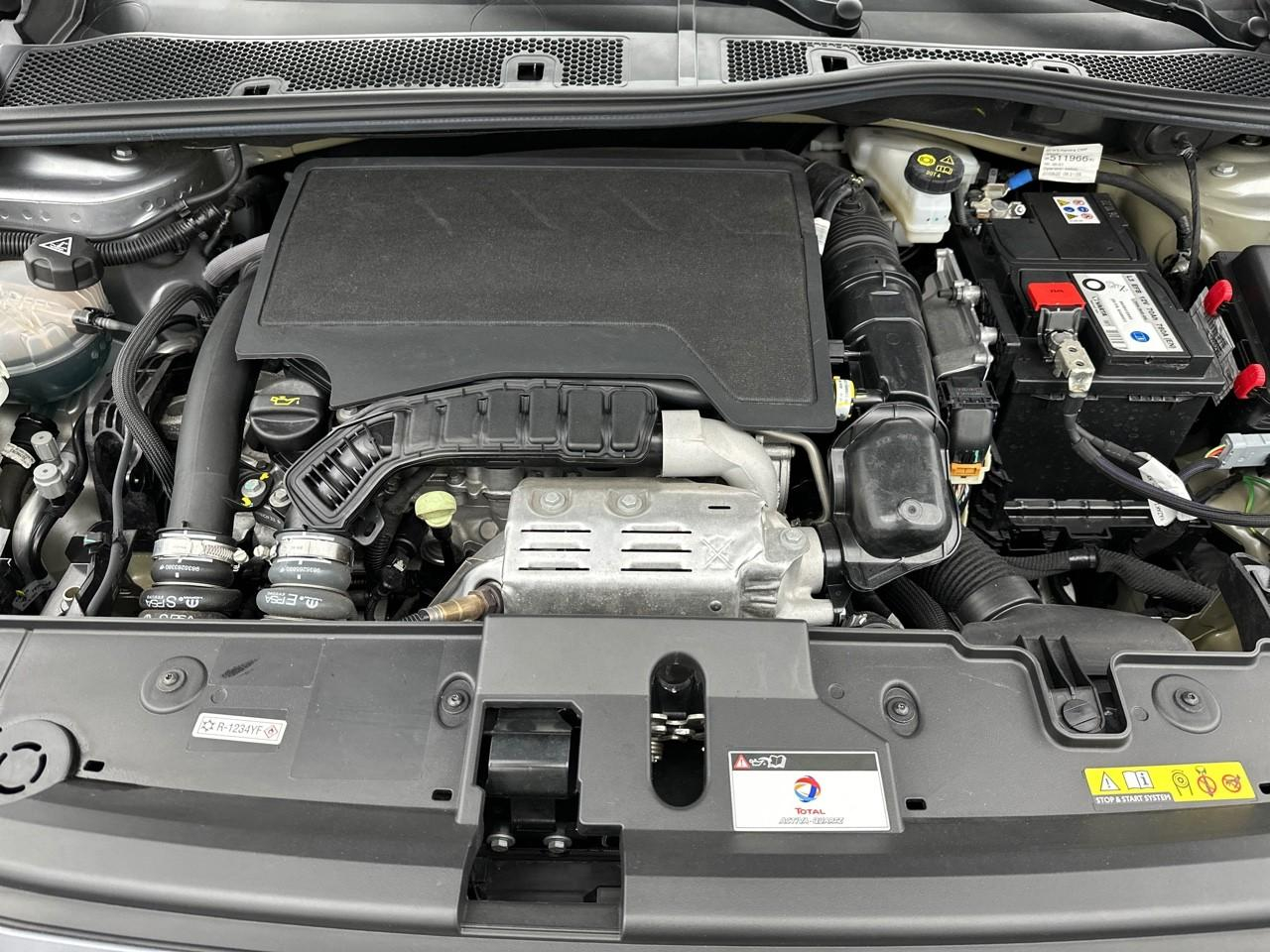 Peugeot 208 puretech 100 s&s eat8 style — photo 13