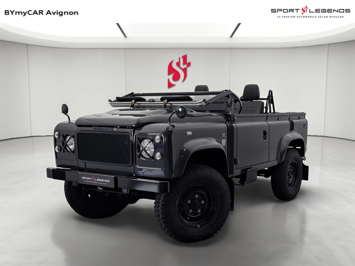 Land Rover HEDONIC - LAND [OF] RECREATION - V8 SOFT TOP CUSTOM — photo 1